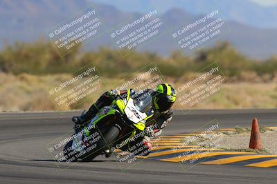 media/Oct-30-2022-CVMA (Sun) [[fb421c3cec]]/Race 12 Supersport Open/